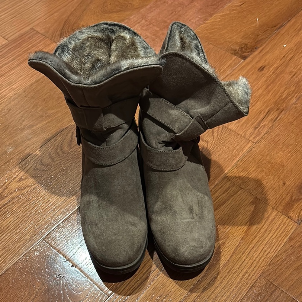 New White Mountain Women's Boots 7.5